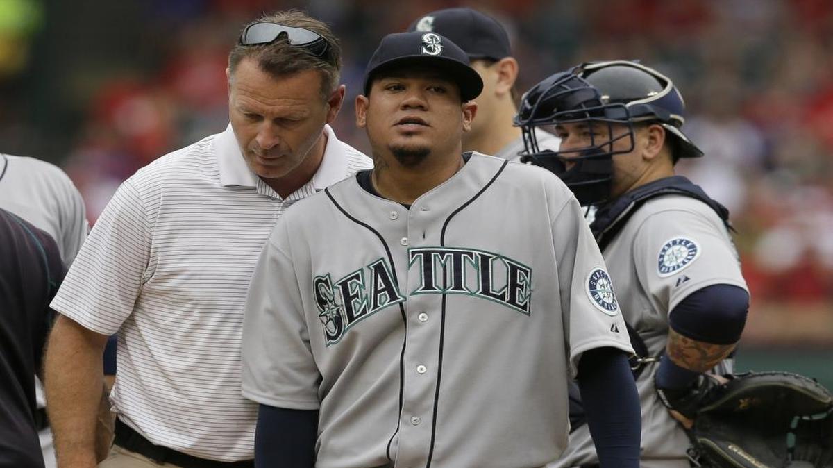 
A stiff elbow forced an early exit for the Mariners’ Felix Hernandez against Texas on Sunday, which is one reason the Seattle ace is being given an extra day of rest.
