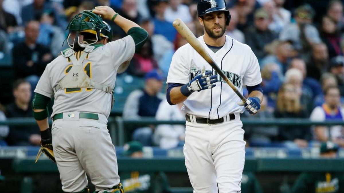 Seattle’s Chris Taylor reacts after striking out with the bases loaded to end the second inning against Oakland Monday, May 23.