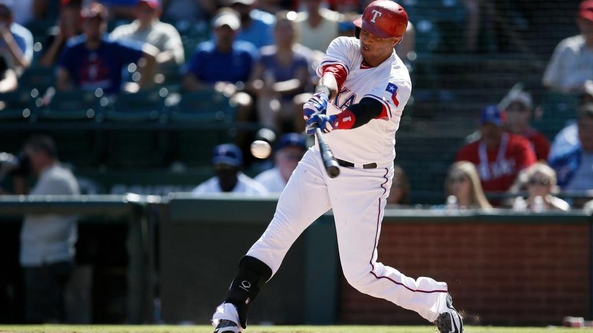 Center fielder Leonys Martin is tuning up for his first season with the Mariners by putting together a torrid postseason in the Dominican Winter League playoffs.
