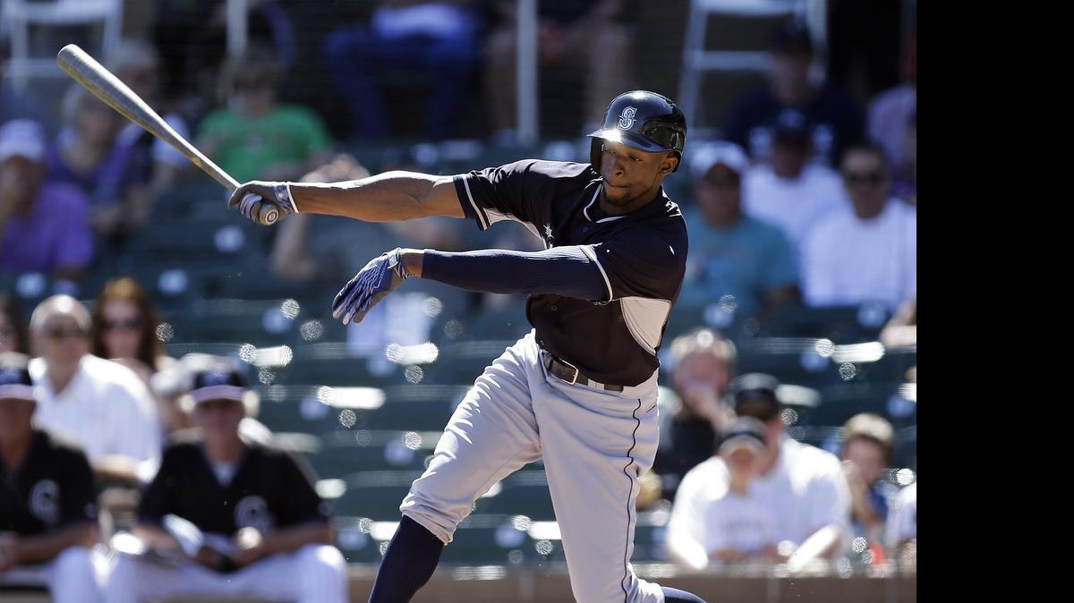 
Outfielder James Jones was called up by the Seattle Mariners on Monday.
