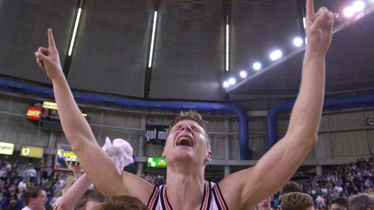 A look back at Luke Ridnour's basketball career