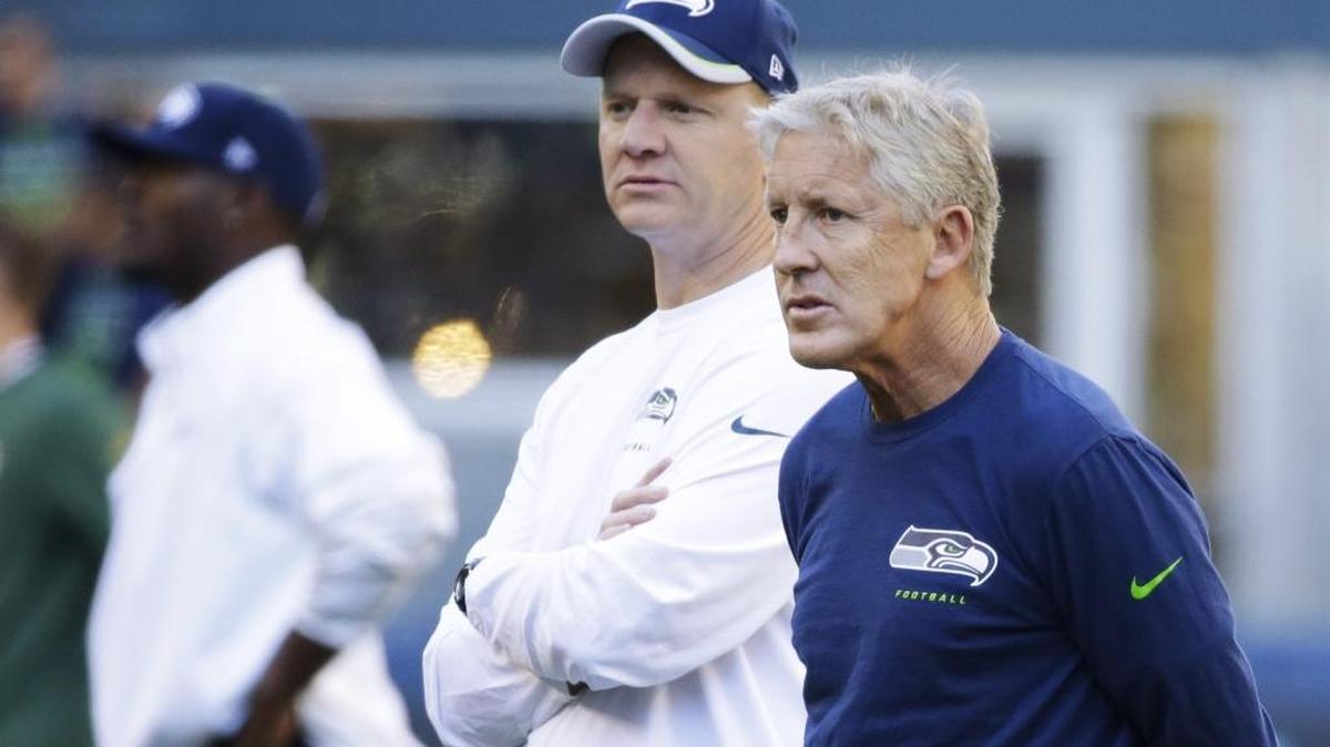 
Seahawks head coach Pete Carroll, right, and offensive coordinator Darrell Bevell were understanding and diplomatic in their response to criticism from Marshawn Lynch’s mom.
