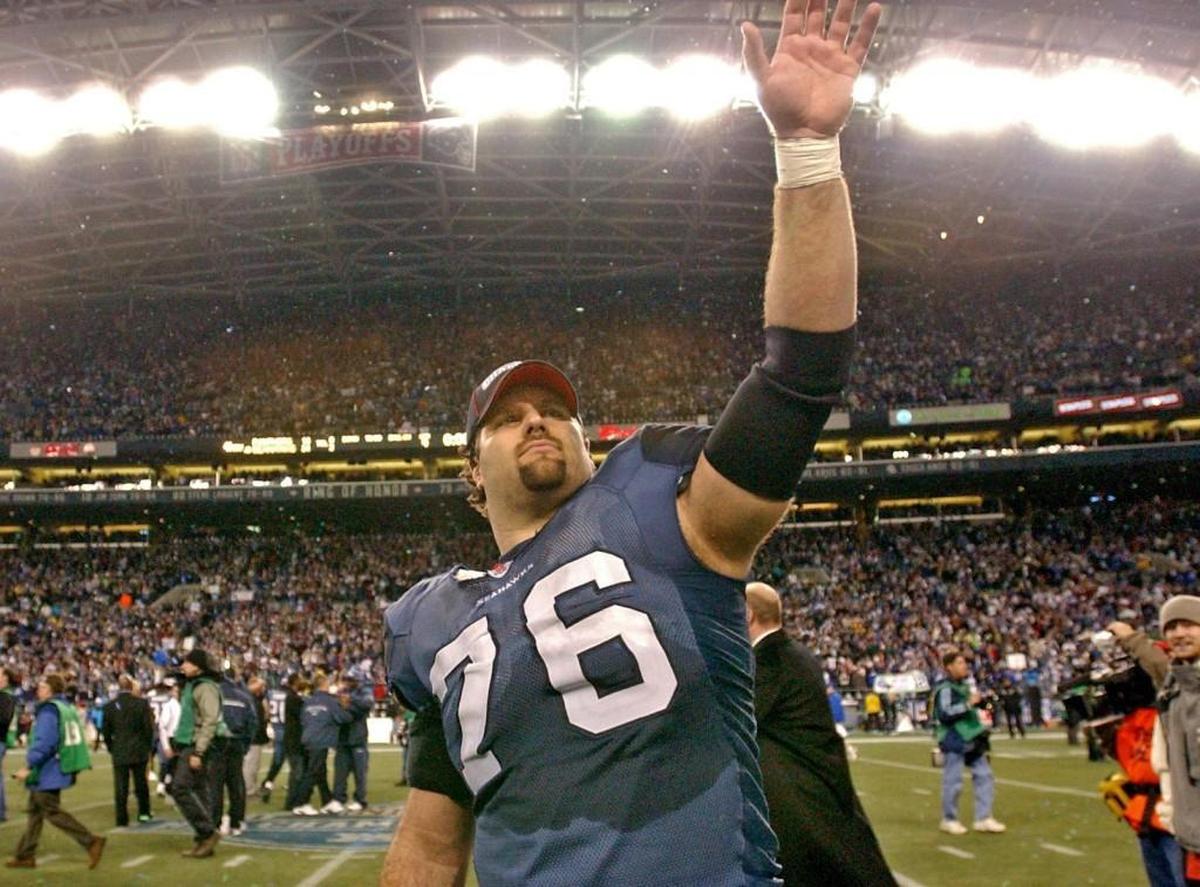 Back when the Seahawks had the best offensive line in the National Football League in the mid-2000s, guard Steve Hutchinson was a dominating force. Now he’s the latest player to be enshrined in the Pro Football Hall of Fame.