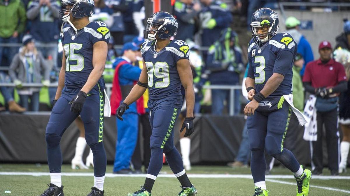 Seahawks wide receivers Jermaine Kearse, left, and Doug Baldwin, and quarterback Russell Wilson, right, have been rolling lately and a big part of that has been the play calling by offensive coordinator Darrell Bevell.