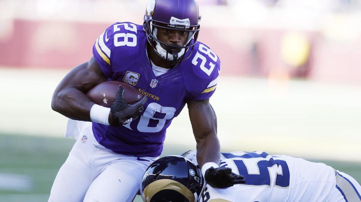 According to Seattle’s Bobby Wagner, Minnesota’s Adrian Peterson exploits undisciplined defenses with changes of direction.