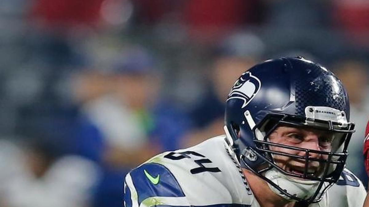 Seattle guard J.R. Sweezy (64)