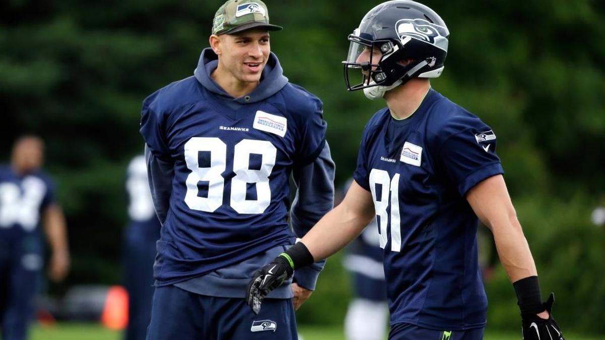 Recovering Seattle Seahawks tight end Jimmy Graham (88) made news by jogging during an organized team activity Thursday in Renton.