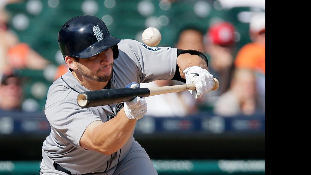 
Seattle’x Mike Zunino was unable to get a bunt down in the 12th inning Thursday in Detroit but he hit the key RBI double in the same at-bat.
